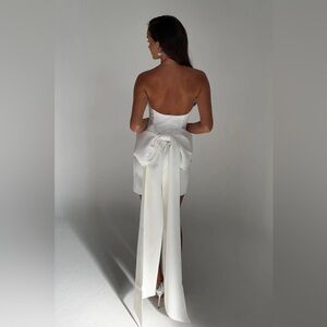 Meshki MEREDITH Strapless Bow Mini Dress